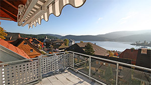 Balkon mit Seeblick